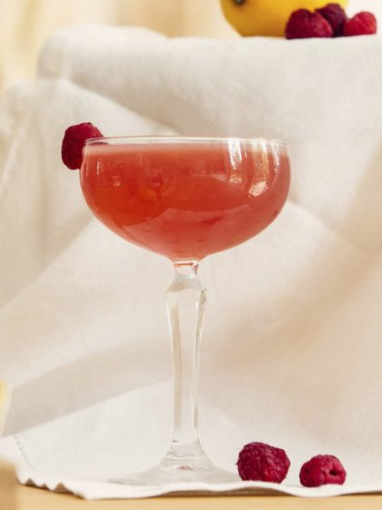 Kit Clover Club